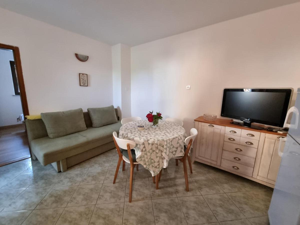 Apartment Marina Porat  Εξωτερικό φωτογραφία
