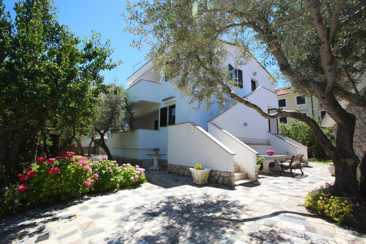 Apartment Marina Porat  Εξωτερικό φωτογραφία