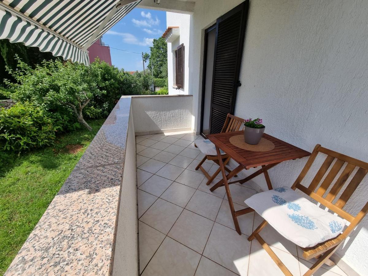 Apartment Marina Porat  Εξωτερικό φωτογραφία