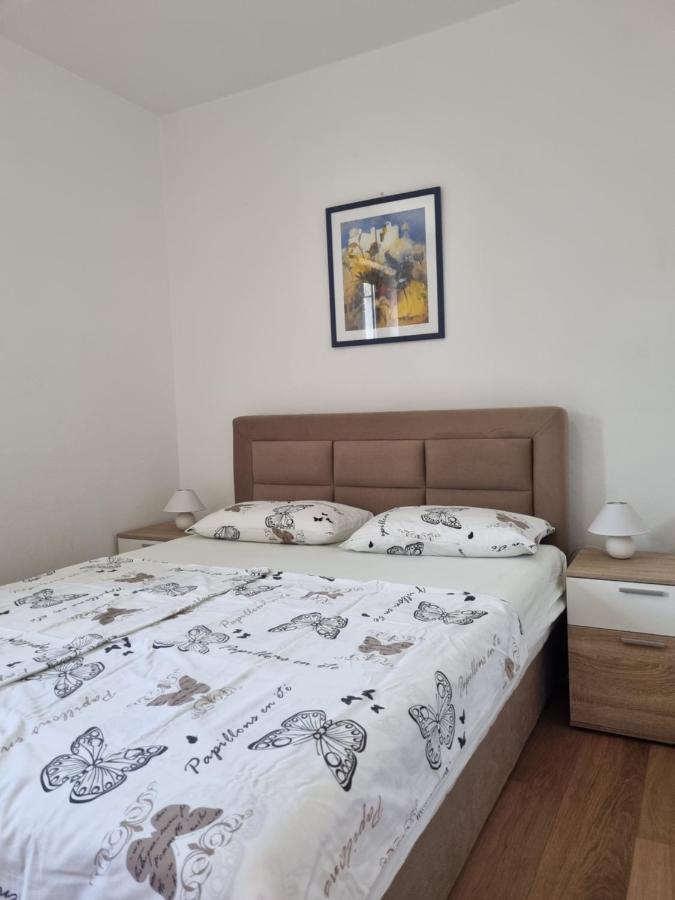 Apartment Marina Porat  Εξωτερικό φωτογραφία